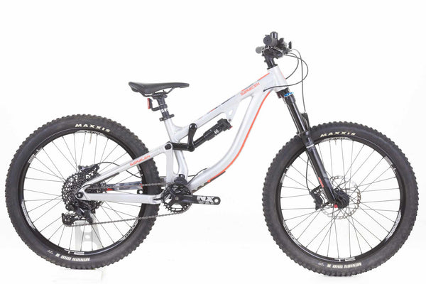 Saracen best sale ariel 2015